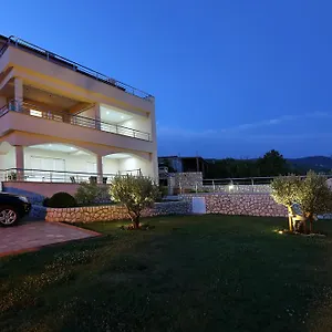  Apartament Residenca